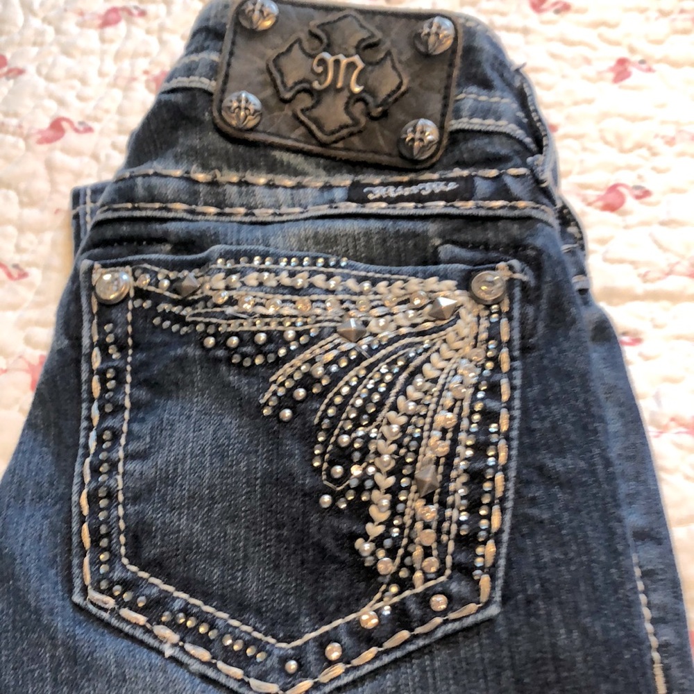 Beautiful Miss Me straight leg jeans